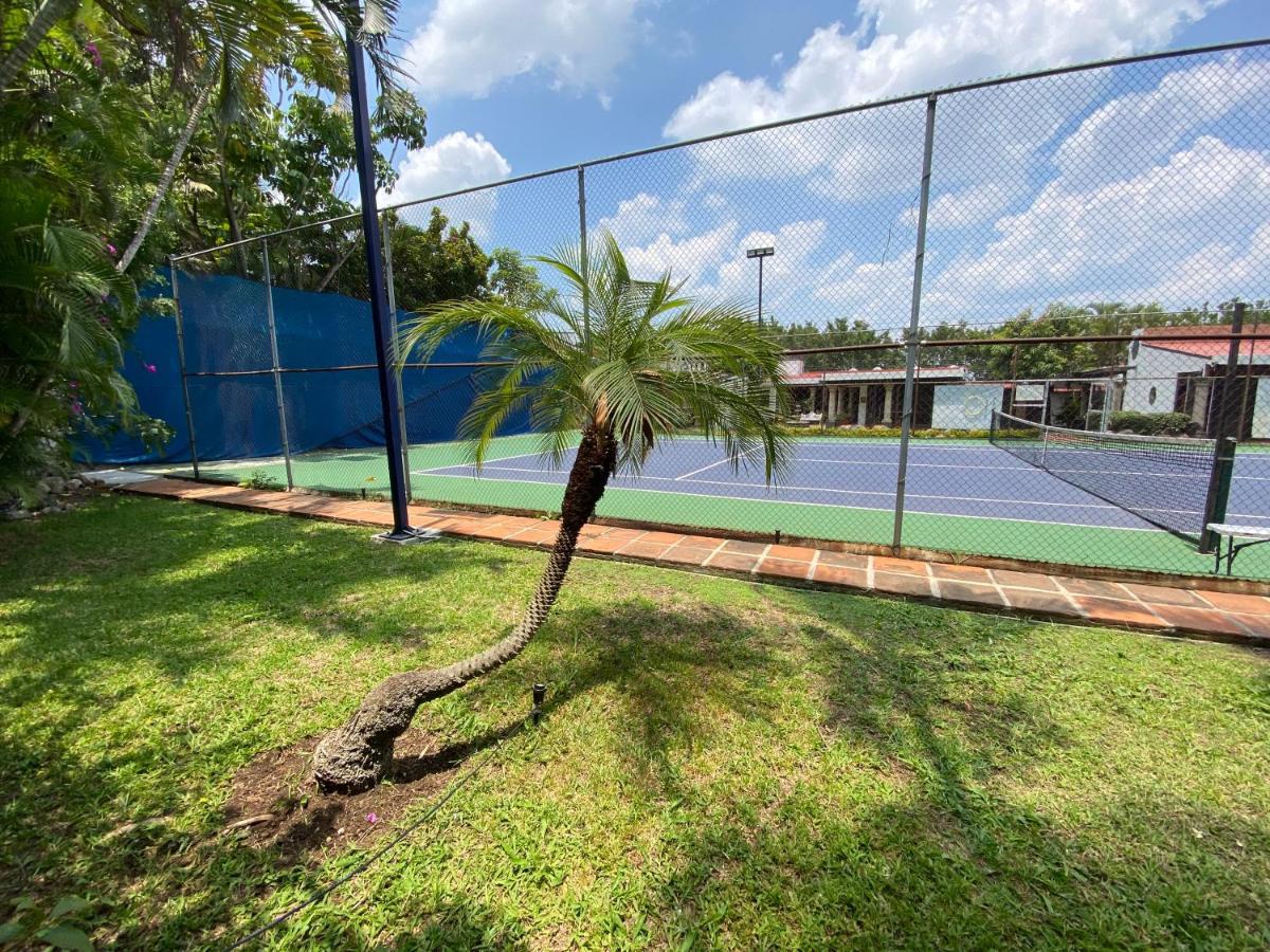 Bed & Tennis - Vista Hermosa クエルナバカ エクステリア 写真